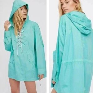 Blue Wind Breaker with Hood and Relaxed Fit